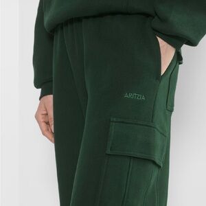 Aritzia Forest Green Sweatpants